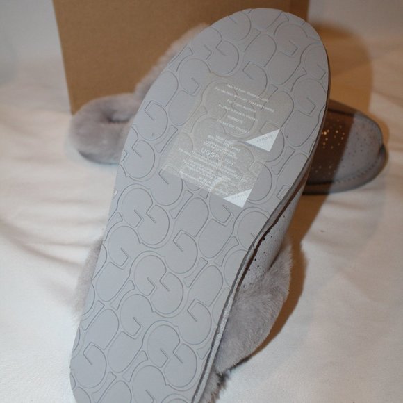 UGG Gray Sparkle Slippers - Picture 7 of 8